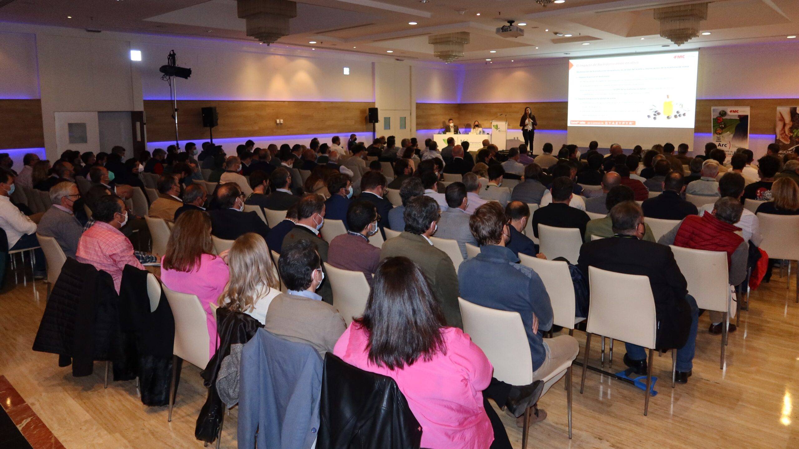 FMC-Symposium|qr|2.- Stand de FMC